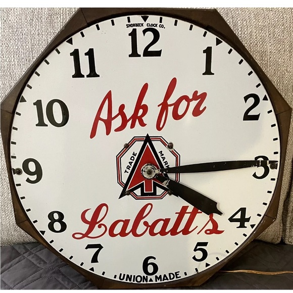 ORIGINAL 1930 PORCELAIN LABATT'S BEER CLOCK Shonbeck Clock Co. Canada - Picture 2 of 13
